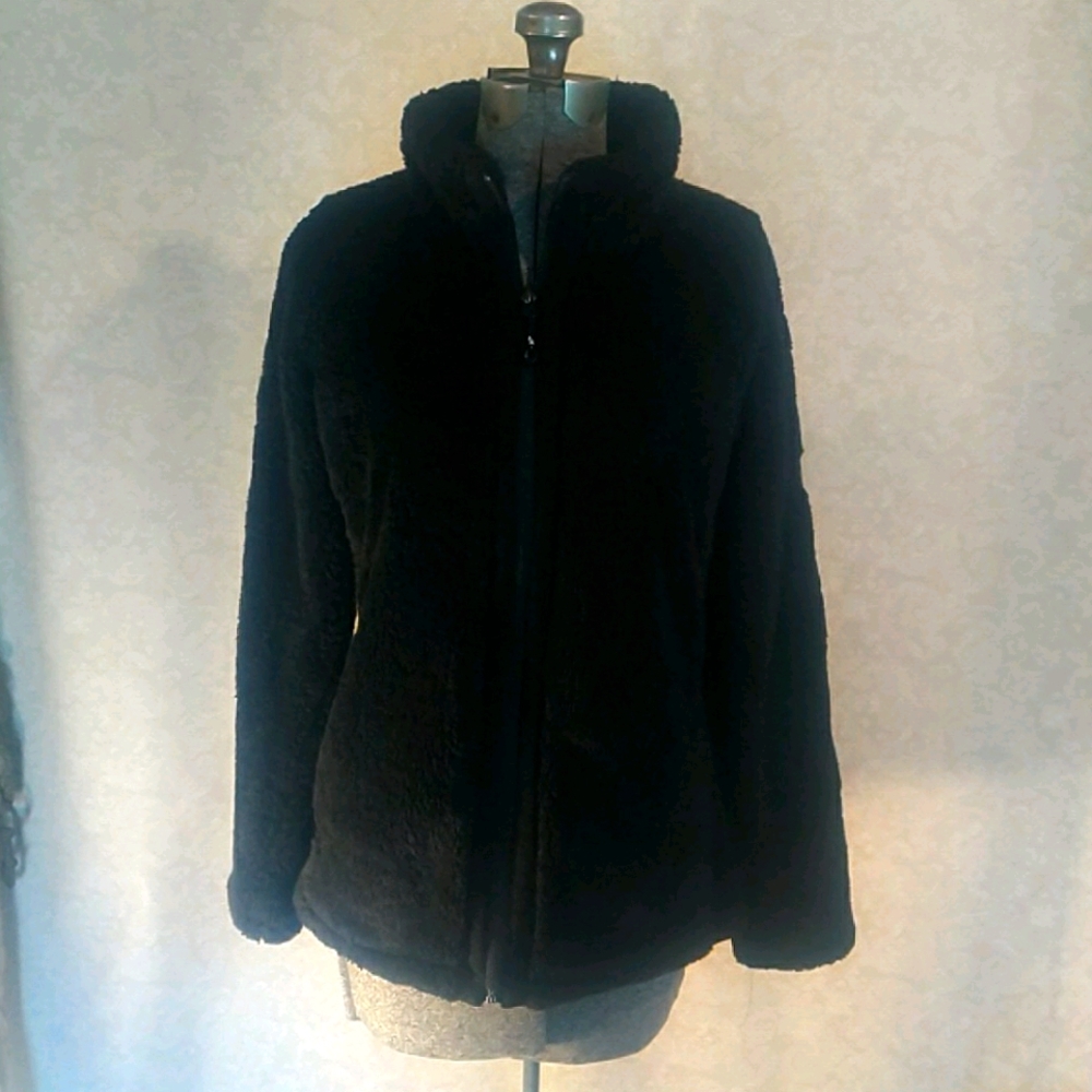 Gerry fleece jacket medium